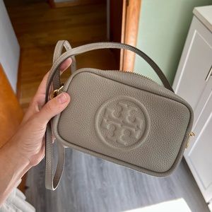 Tory Burch tan crossbody. Used only a few times